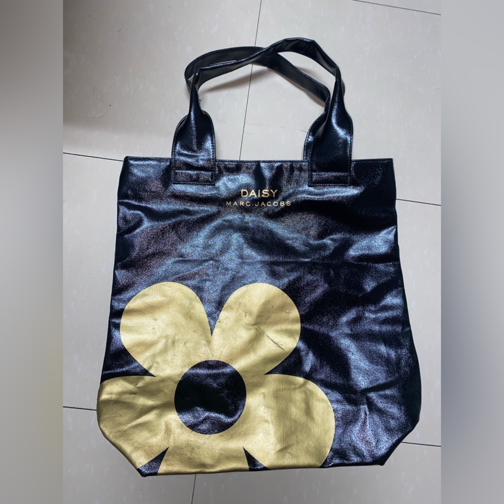 Marc Jacobs Daisy Tote